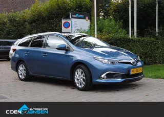 Toyota Auris Touring Sports 1.8 Hybrid Executive Originele NL auto, airco, LM velgen.